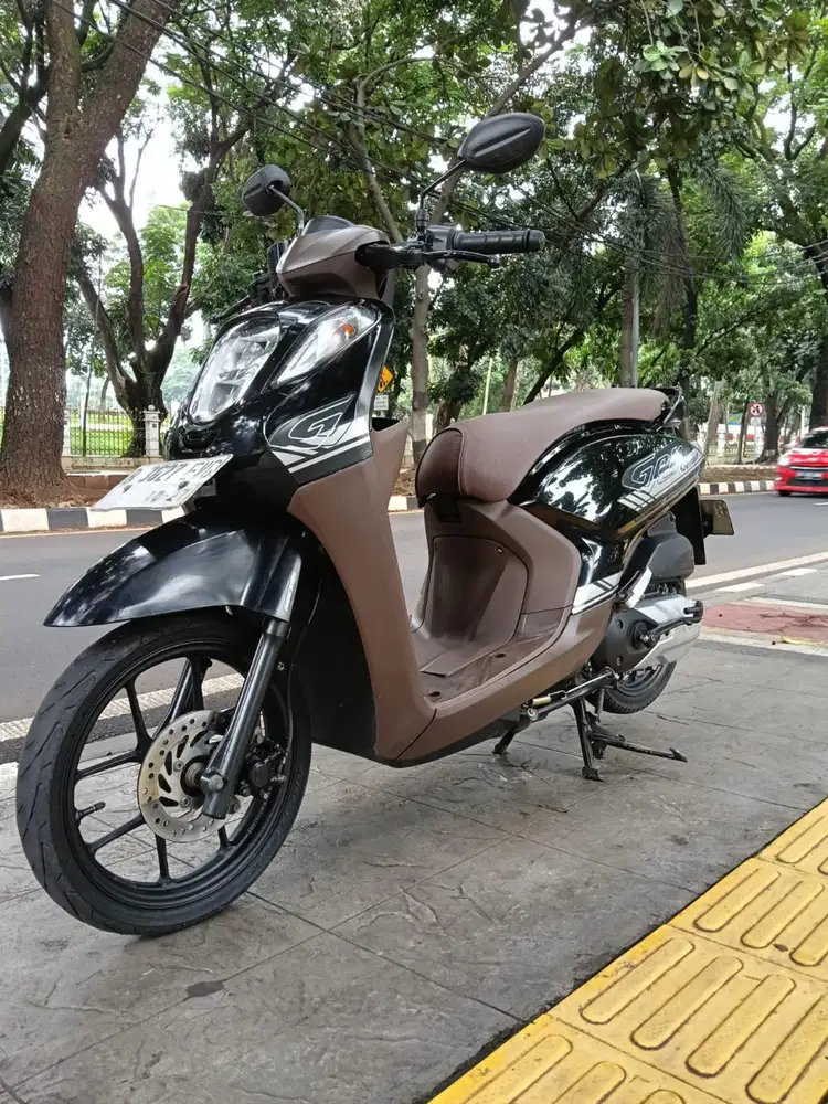 DP MINIM 1.500 CASH KREDIT HONDA GENIO CBS FI THN 2022 PAJAK IDUP