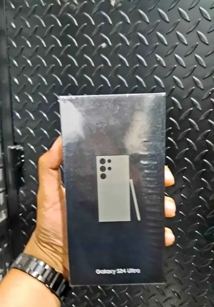 SAMSUNG S24 ULTRA 5G RAM 12 /256 FREE HYDROGEL+CASE GARANSI RESMI 1TH