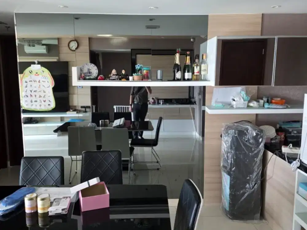 Apartemen Eksklusif Sherwood Wellington 155 m², Full Furnished (015)