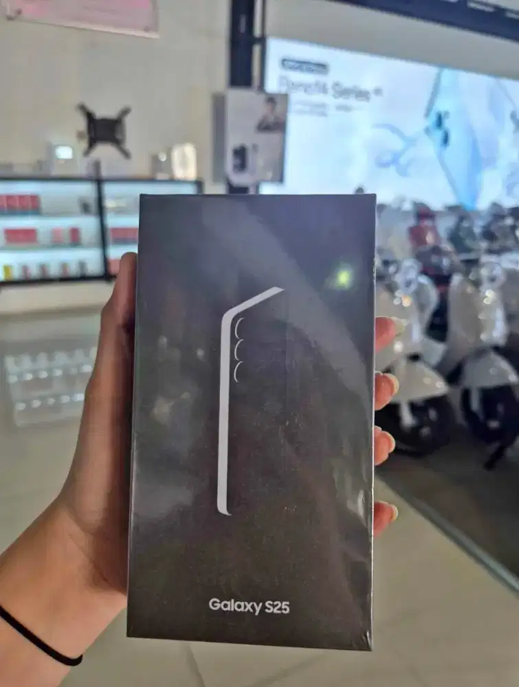 SAMSUNG S25 5G RAM 12/256&512 FREE HYDROGEL+CASE GARANSI RESMI 1TH