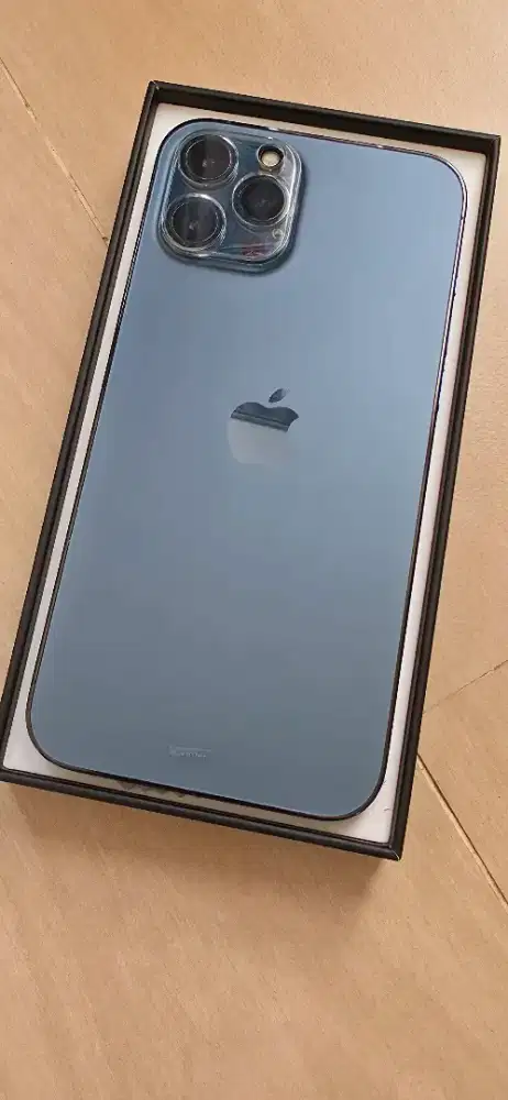 iPhone 12 Pro Max 256GB BOX Lengkap