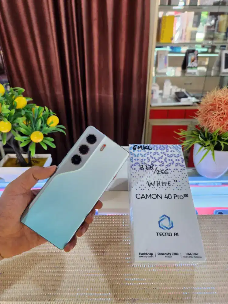 Tecno Camon 40 Pro 5G Ram (8+8) 16Gb/ 256GB Fullset Ori 100% Like New