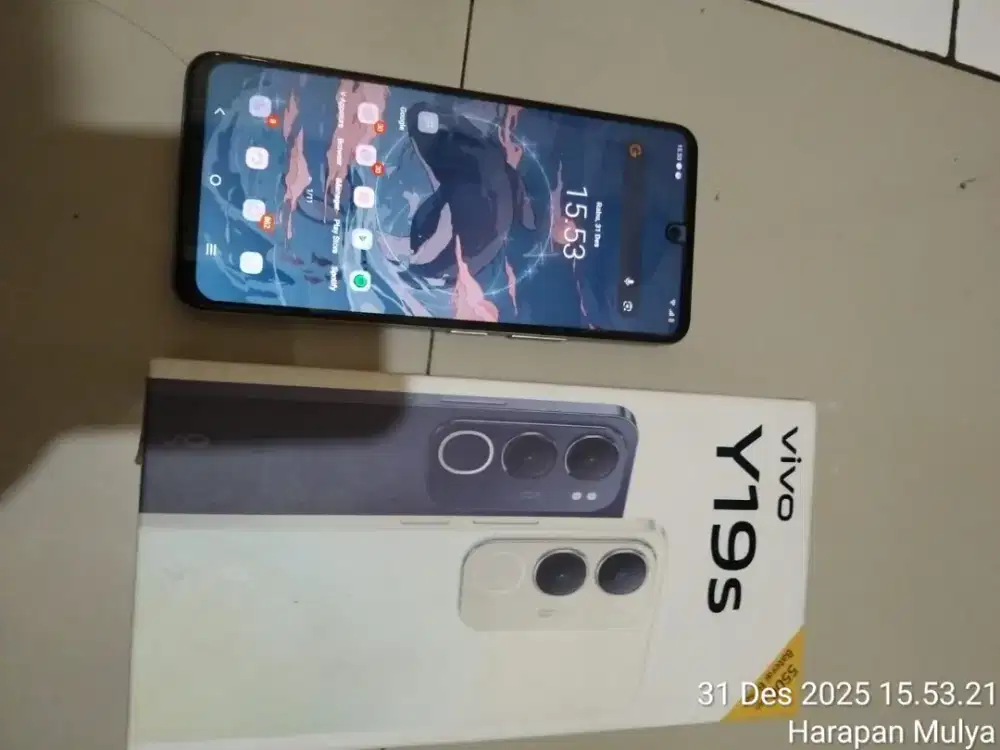 Bismillah pnya hp merk vvo y19 ram 6/128 GB komplit no mines minat wa