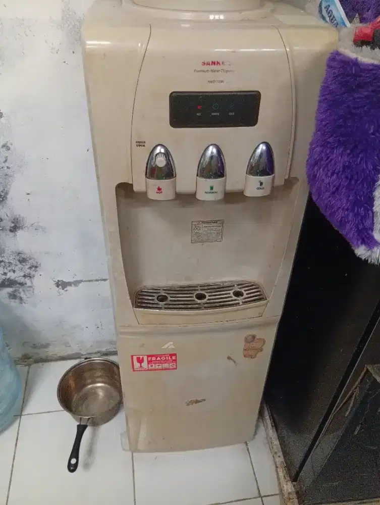 Di jual dispenser Sanken