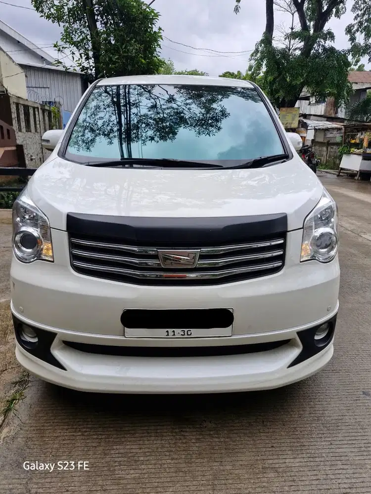 Toyota Nav1 2014 Bensin