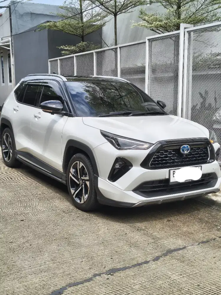 GR YARIS CROSS 2023 HYBRID A/T