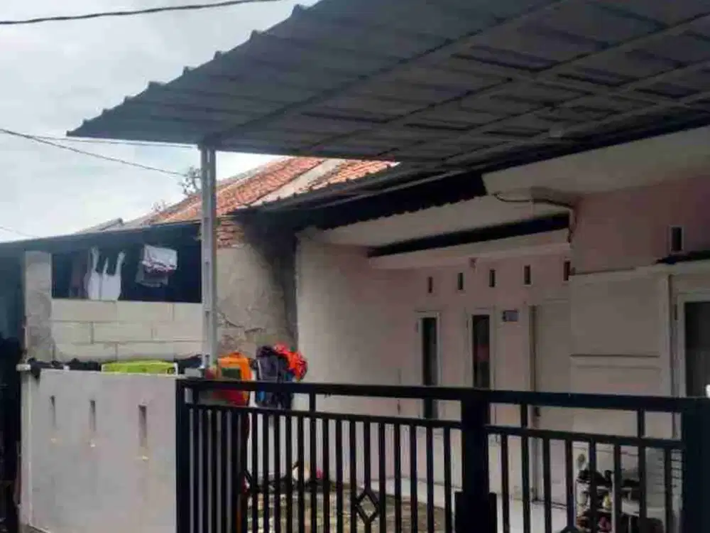 rumah kampung akses mobil Cilangkap Depok