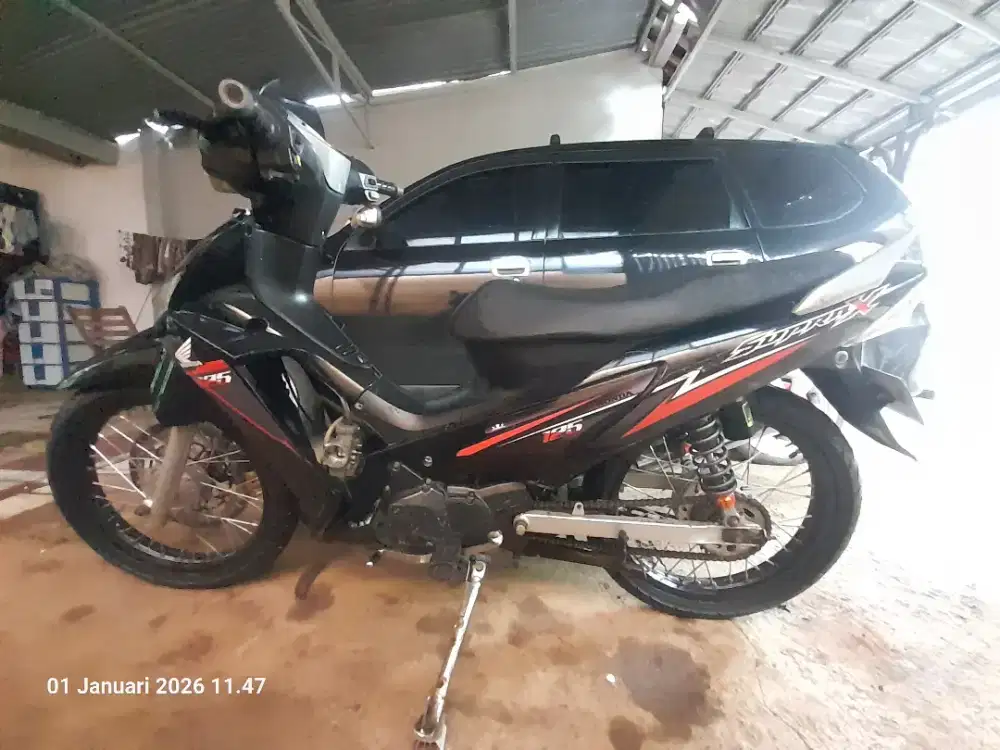 Supra X 125 tahun 2010 modif