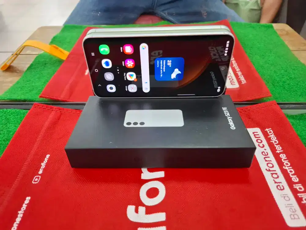 Samung S23 FE 8/256 GB mulus lengkap normal