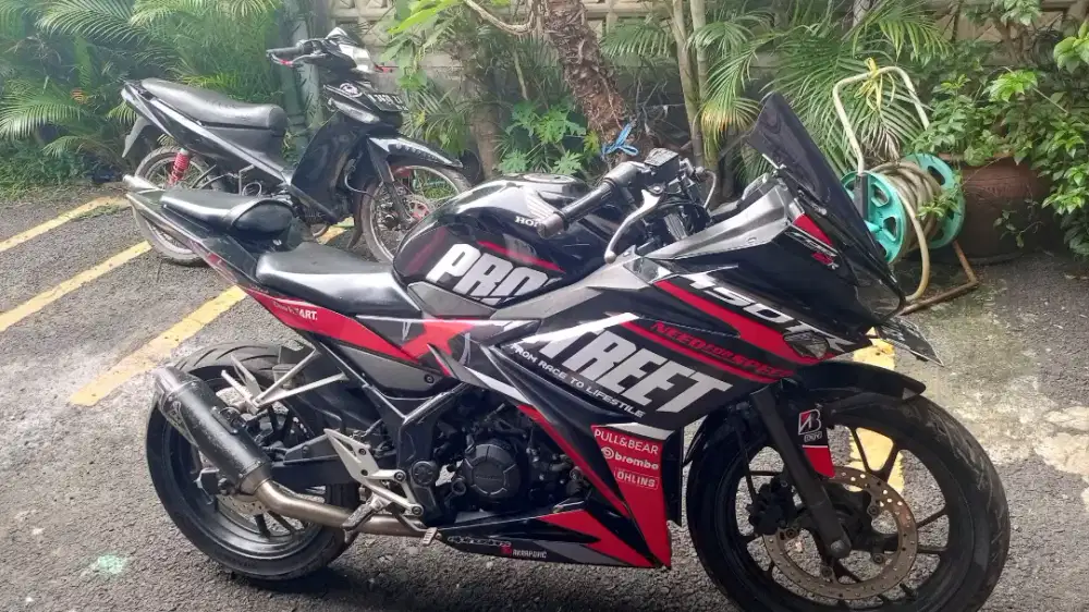 CBR 150r 2017  facelift