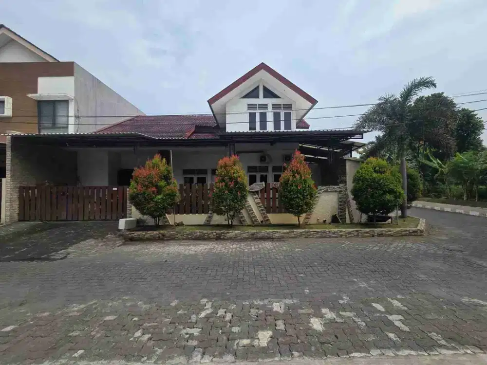 Dijual Rumah hook 2 Lantai di Puri Anjasmoro Semarang