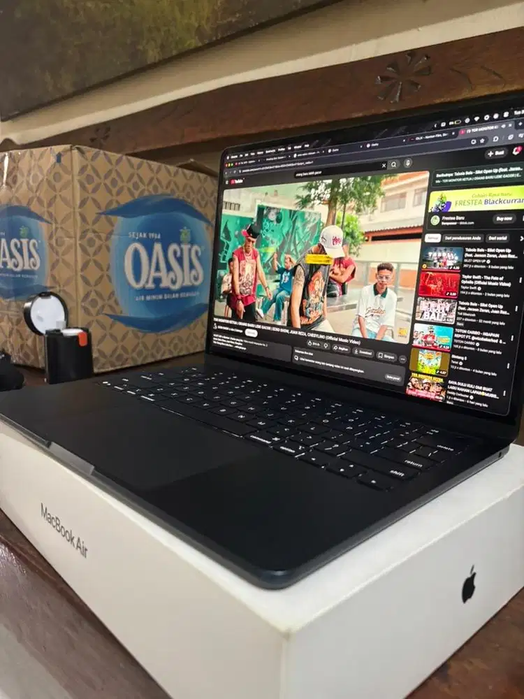 MACBOOK AIR M4 MEMORY 16 GB