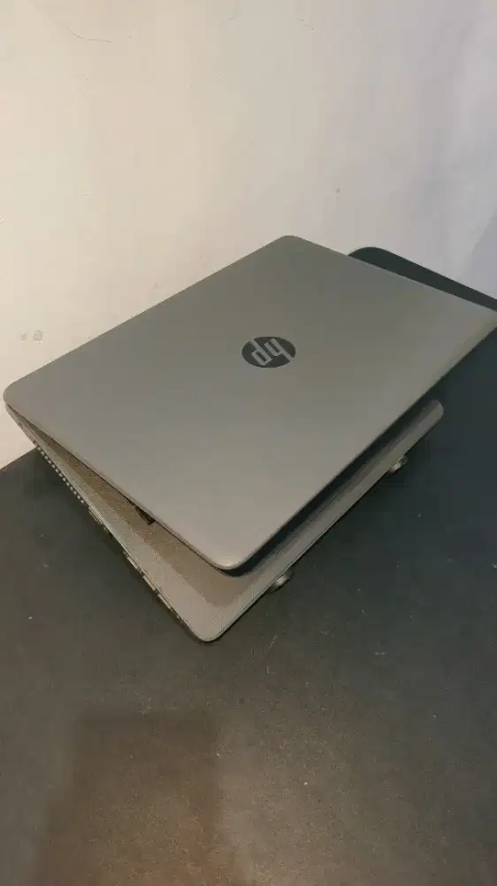Laptop Kantor Kuliah HP 240 g6