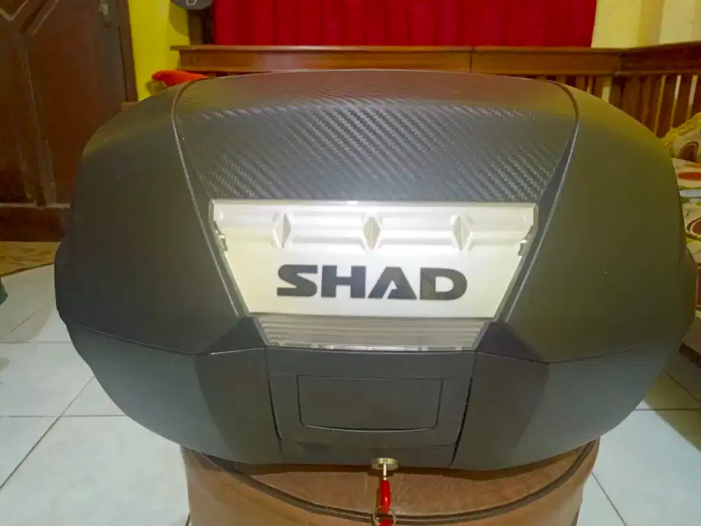 Box shad 44 + backrest