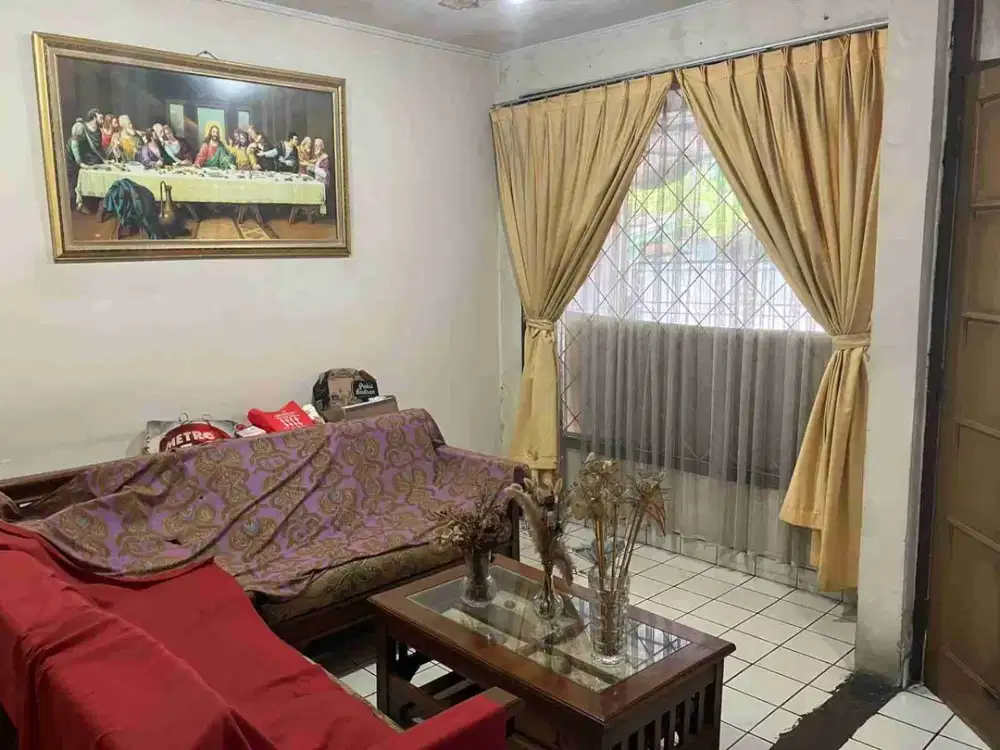 JUAL RUMAH LAMA MAINROAD STRATEGIS DI ANTAPANI