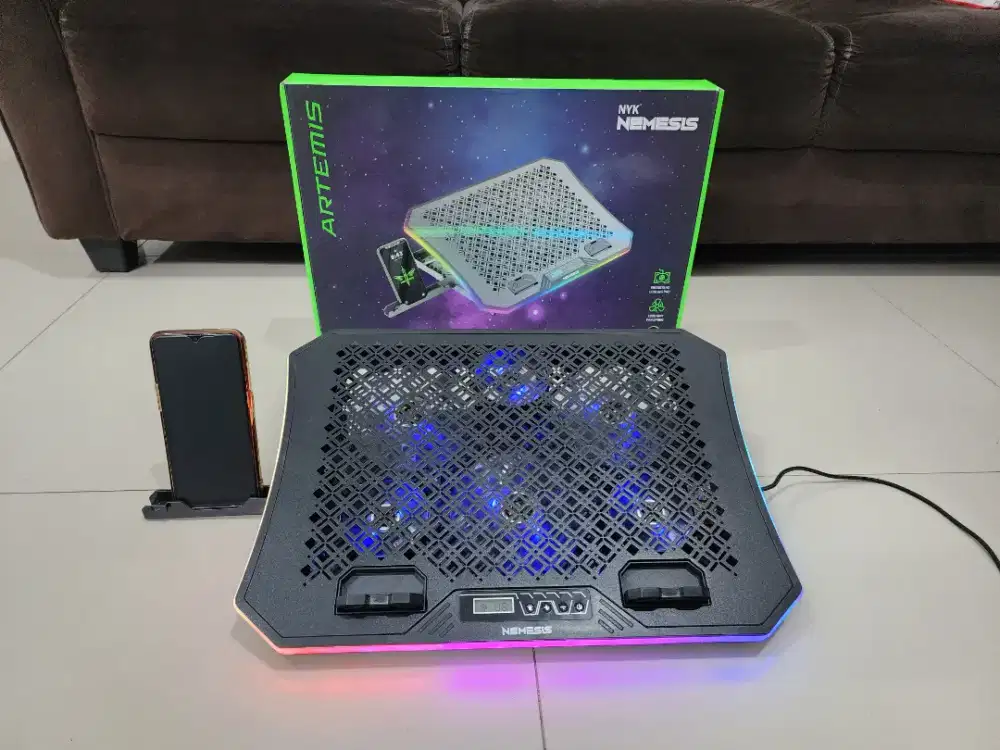 Kipas Laptop NYK Nemesis Artemis X8 RGB Cooling Pad, Like New, Fullset
