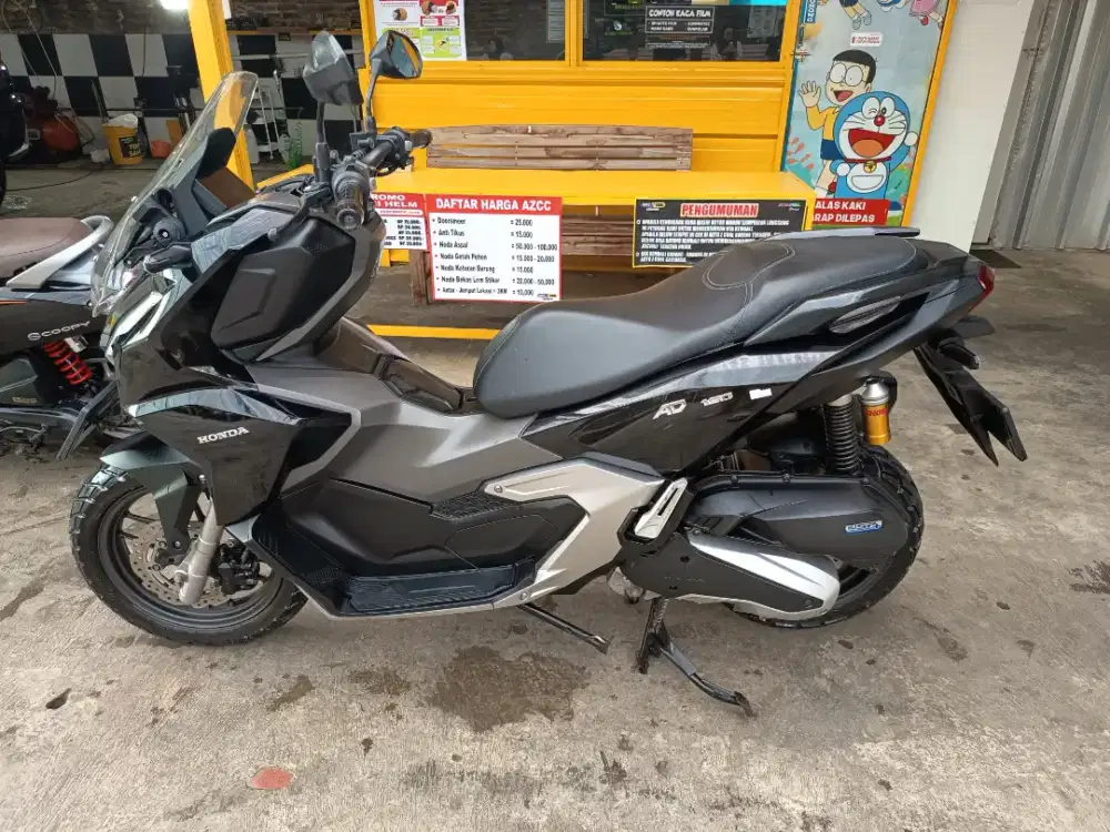 Dijual Cepat ADV 160