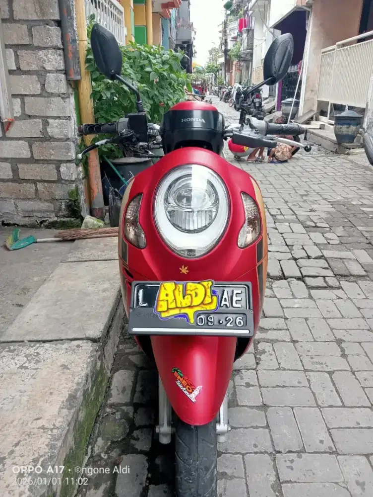 HONDA SCOPY TAHUN 2021 MERAH MARON