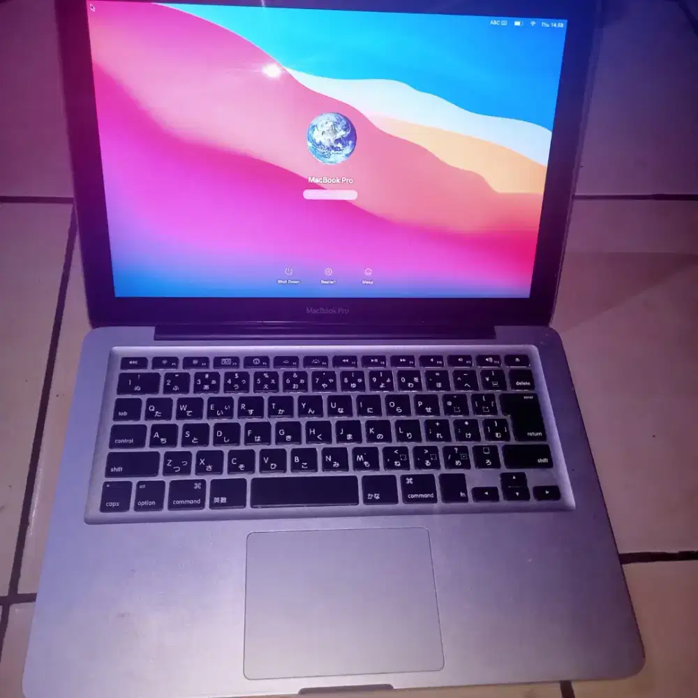 Macbook pro 13inch 2011 core i5
