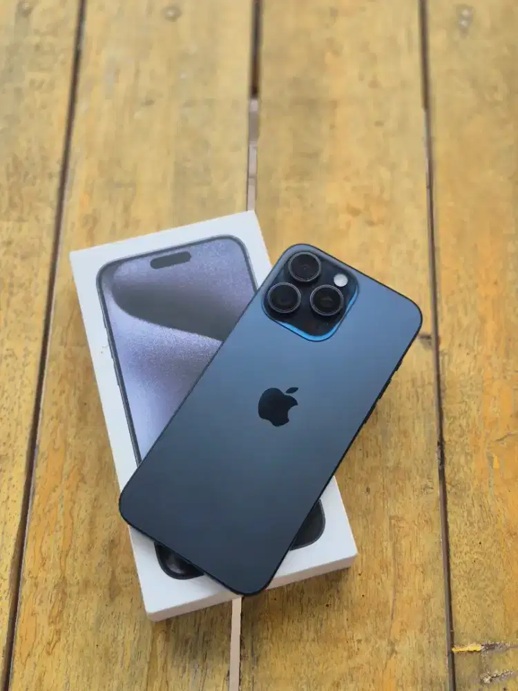 iPhone 15 Pro max 256 GB Resmi