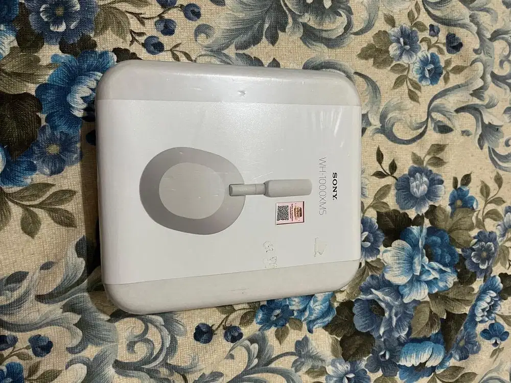 BNIB WTS Sony WH-1000XM5
