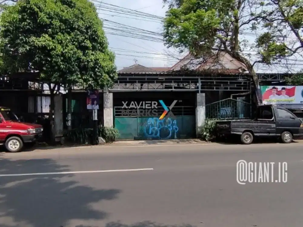 Gudang Strategis Poros jalan akses kontainer Murah di Sukun Malang