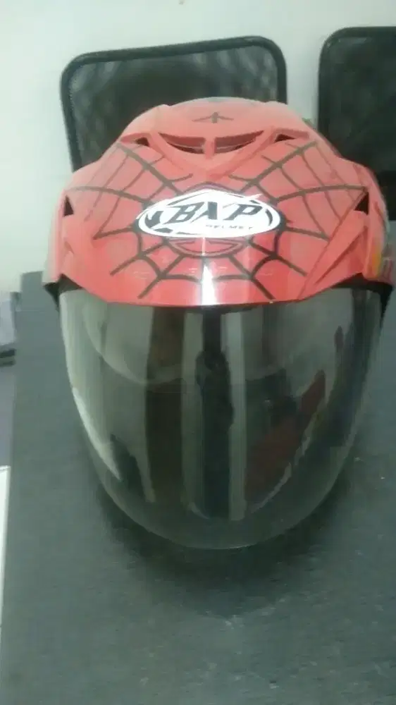 Jual Helm lagi butuh uang