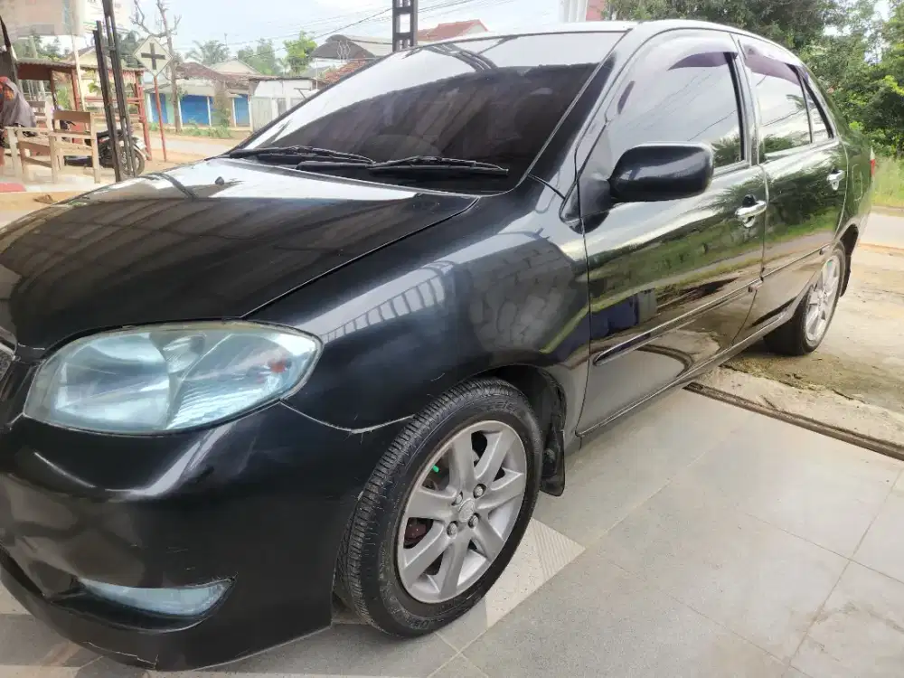 Vios 2003 pribadi metic