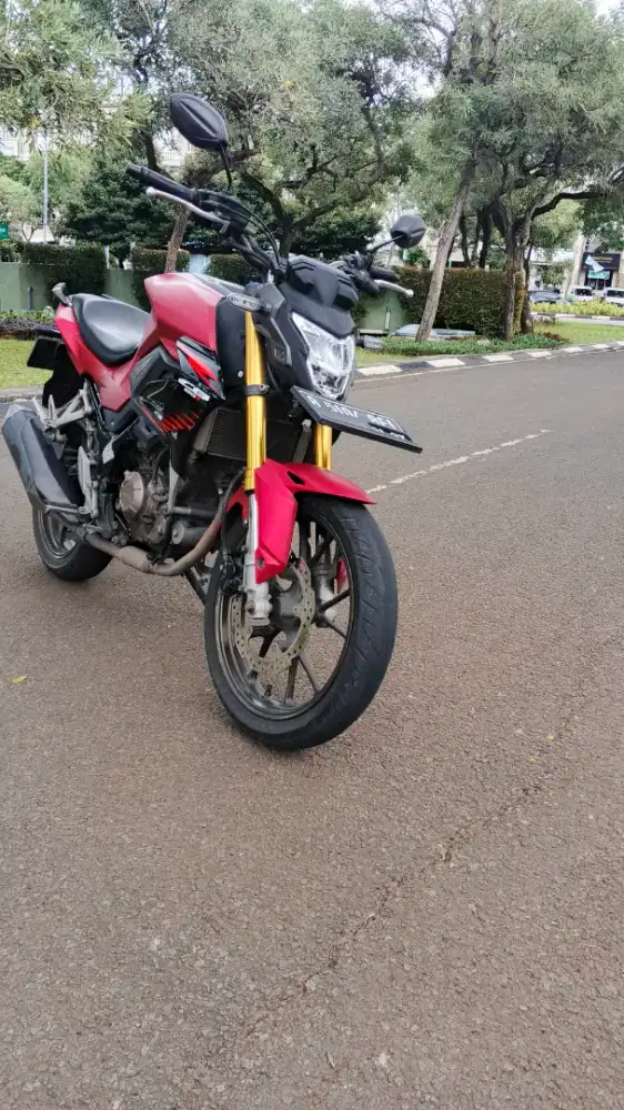CB150R StreetFire