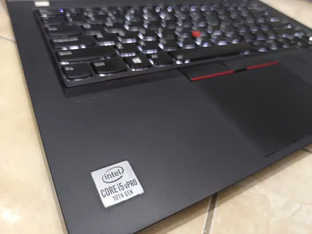 Thinkpad T14 core i5-10310U ram 16gb,ssd 256gb mantap