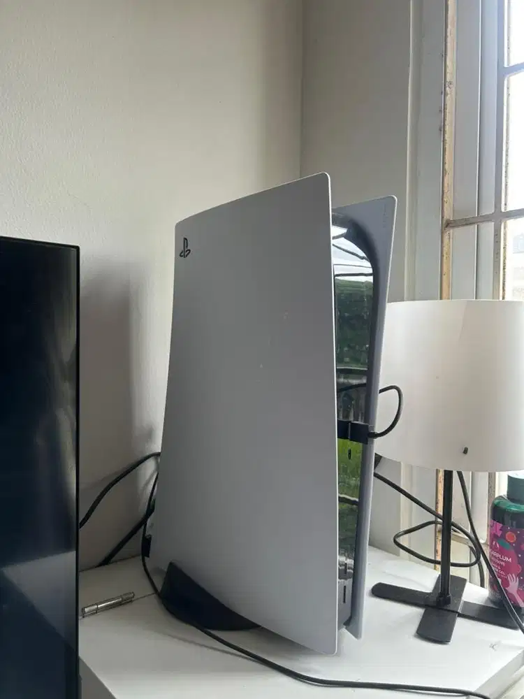 PLAYSTATION 5 BOX LENGKAP + 2DS + Seagate 2TB + Headphone Playstation