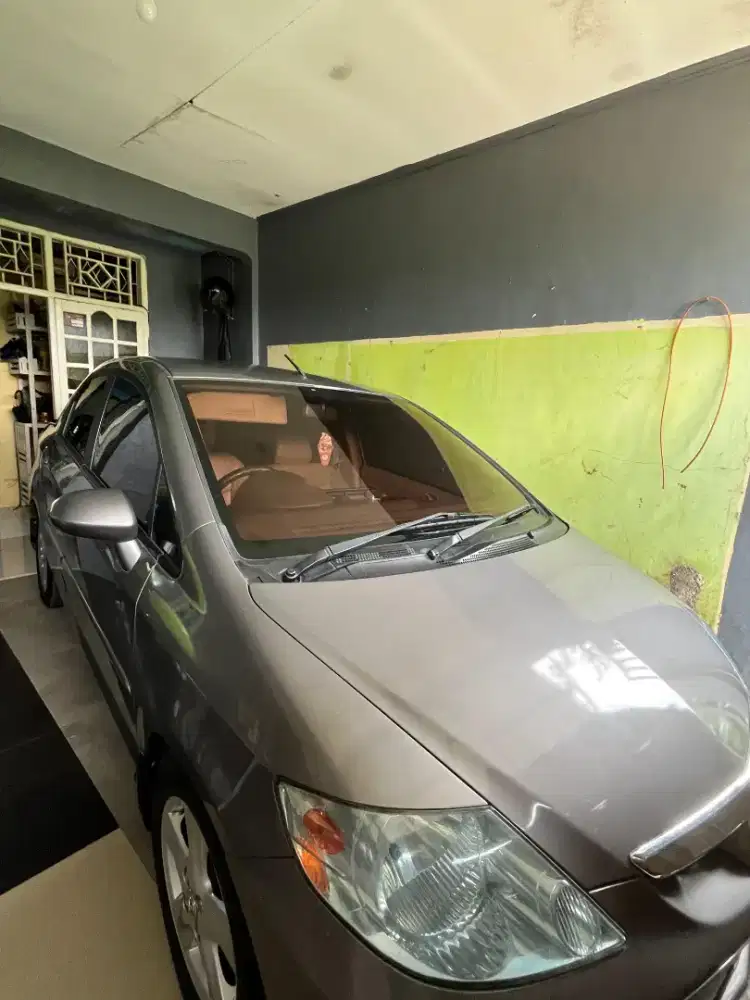 City 2005 MT siap pakai dalam dan luar kota