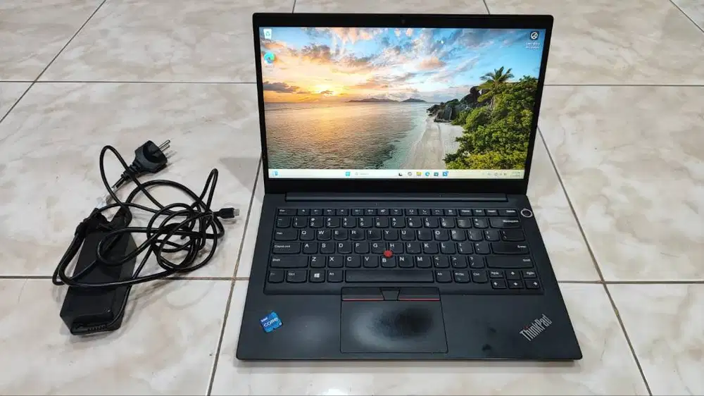 Laptop Lenovo Thinkpad E14 Gen 2 Intel i7/8GB/512GB Win 11 Pro