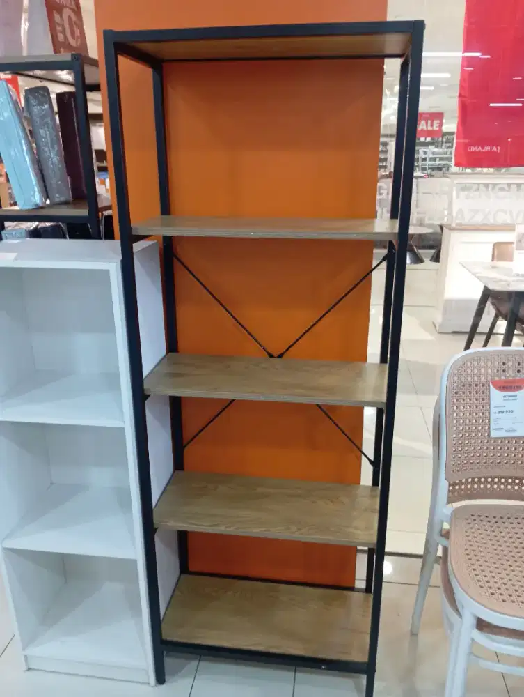 Rak buku Stine Oak-Black