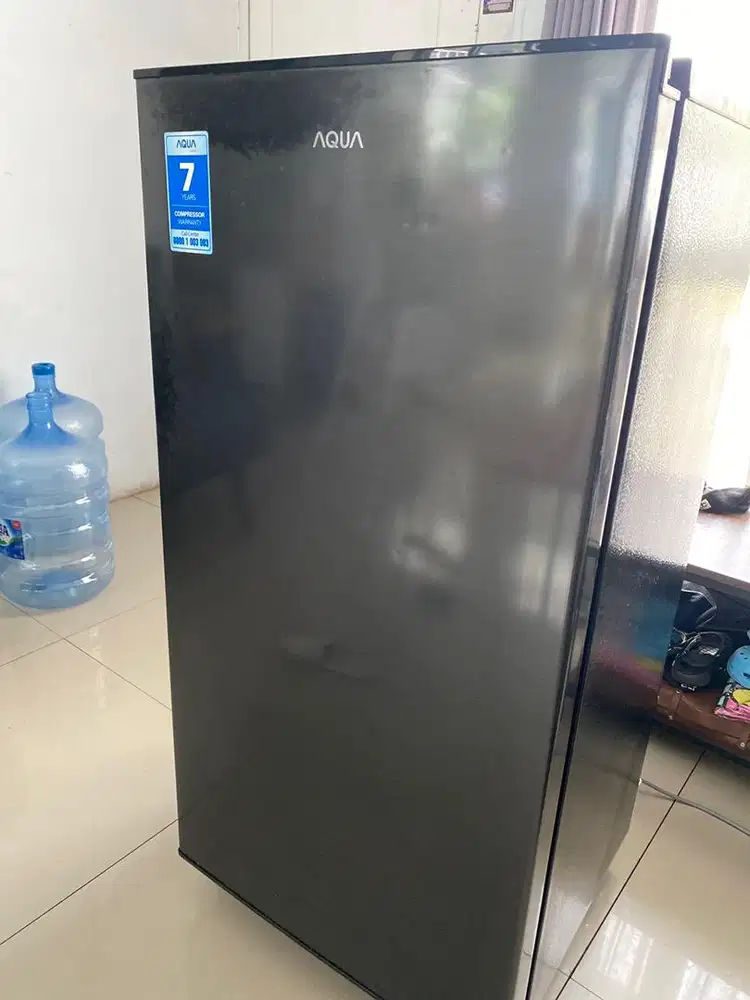 Kulkas AQUA AQR-D181 1 pintu