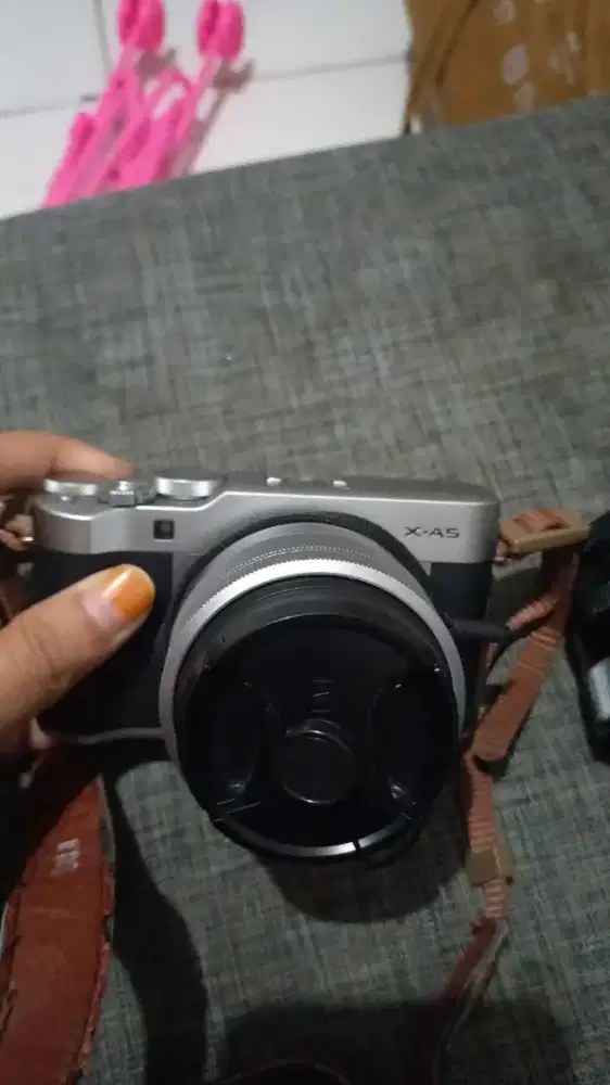 Dijual Kamera Fujifilm XA5 Lensa Fix dan Gimbal ( Satu Paket)