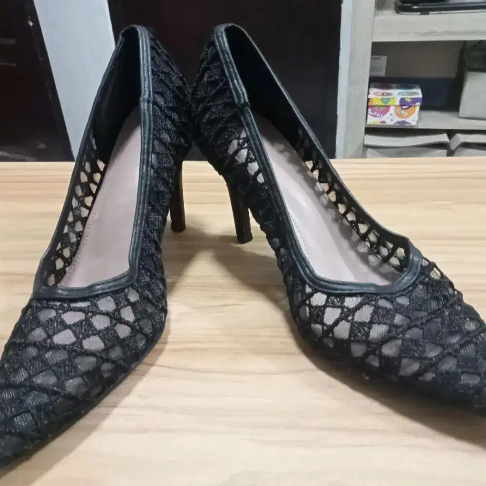 PRELOVED Sepatu High Heels PEDRO Ori size 37, COD Cijantung dsk