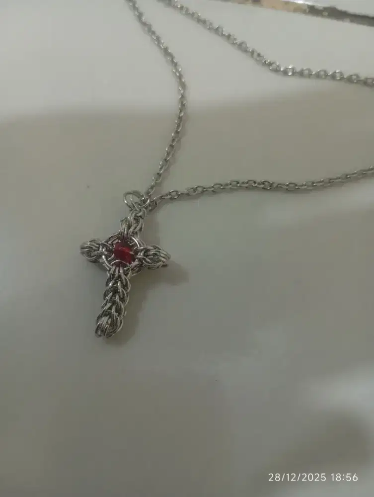 Kalung salib stainless steel
