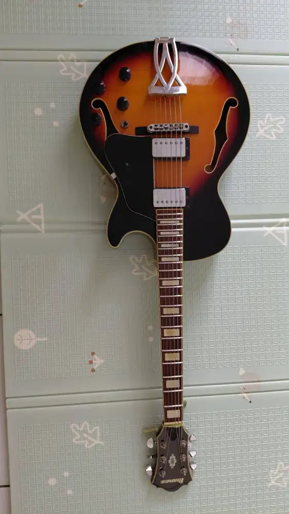 Ibanez Hollow Body AG75