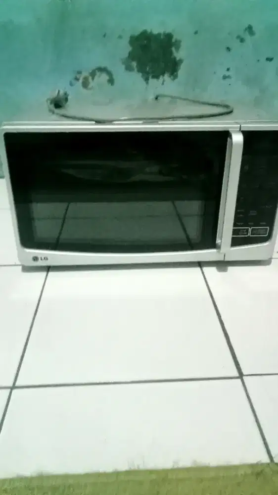 Microwive model baru jual butuh