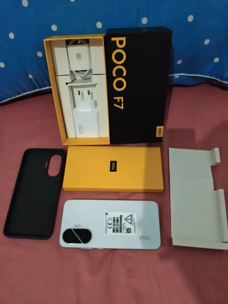 Handphone Poco F7 White 99% Like New dan Fullset (Nego Pertamax)