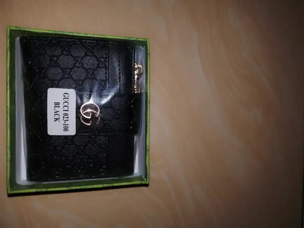 Dompet baru Gucci belum ongkir