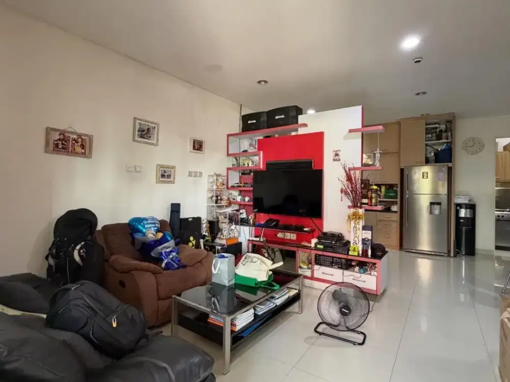 Rumah di Layar Permai Pik Ukuran 7X13 Semi Furnished