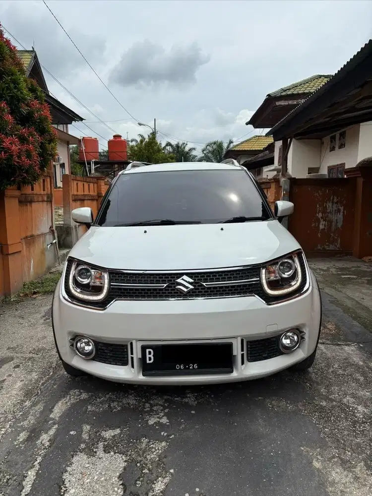 Dijual Suzuki Ignis Transmisi Automatic Low Kilometer