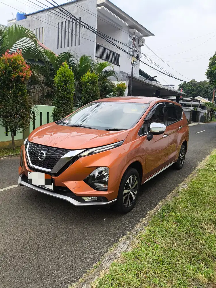 Nissan Livina VL AT 2019 Bensin