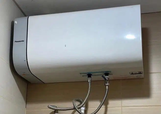 FS Ac daikin 1PK dan waterheter panasonic 30Liter