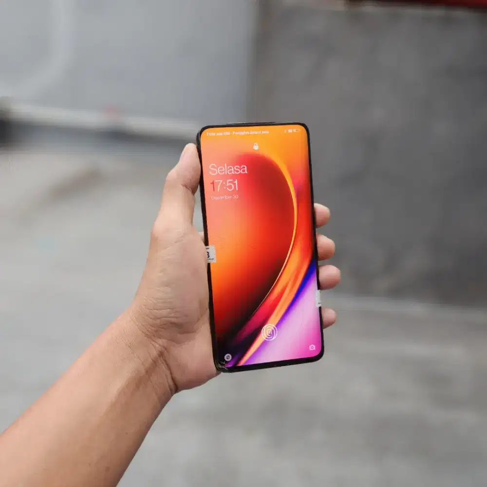 ONEPLUS 7 PRO 8/256 SNAPDRAGON MINUS RETAK FUNGSI NORMAL