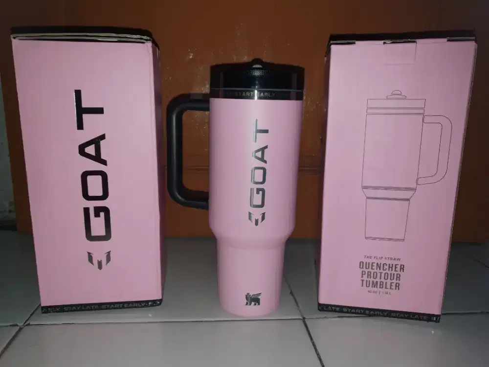 Tumbler stanley messi