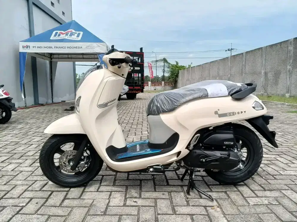 HONDA SCOOPY FASHION KREM