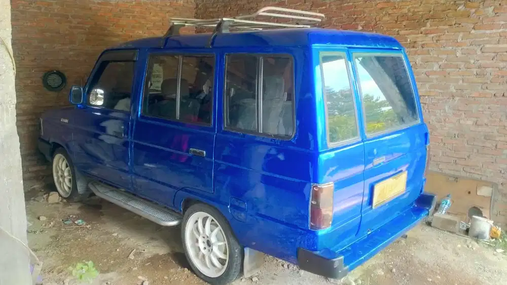 Toyota Kijang 1989 Bensin